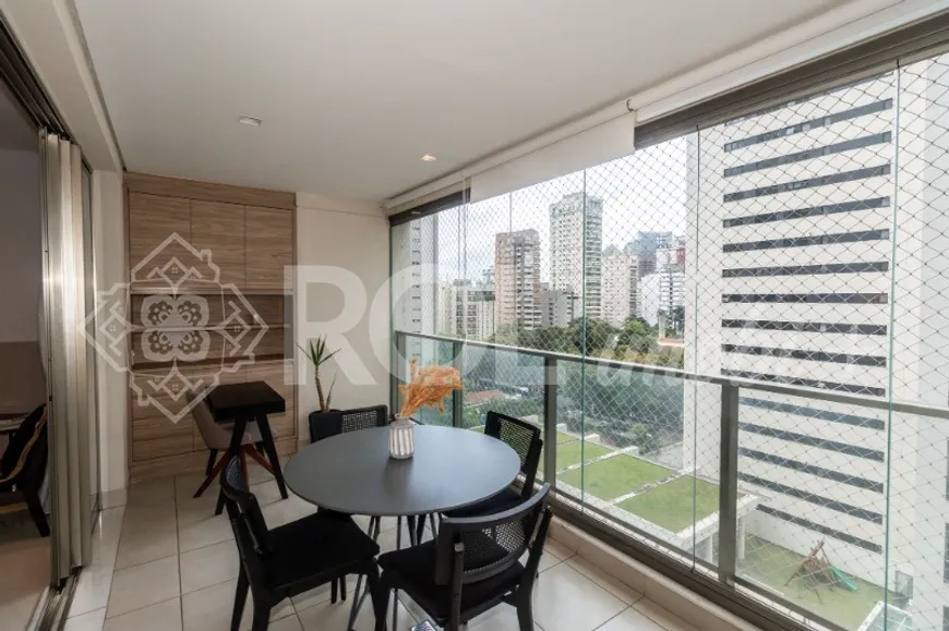 Foto 1 de Apartamento com 1 Quarto à venda, 62m² em Itaim Bibi, São Paulo