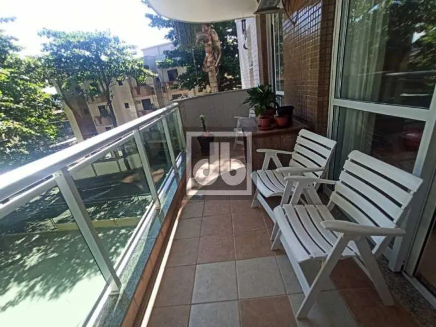 Foto 1 de Apartamento com 3 Quartos à venda, 105m² em Jardim Guanabara, Rio de Janeiro