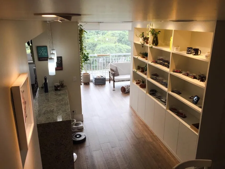 Foto 1 de Apartamento com 2 Quartos à venda, 65m² em Santo Amaro, São Paulo