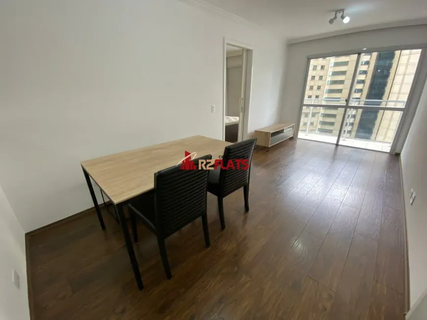 Foto 1 de Flat com 1 Quarto para alugar, 44m² em Moema, São Paulo