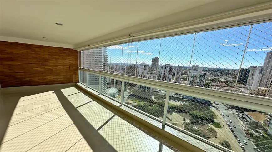 Foto 1 de Apartamento com 3 Quartos à venda, 187m² em Setor Oeste, Goiânia