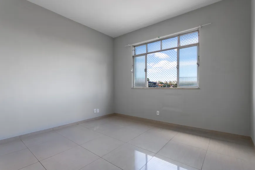 Foto 1 de Apartamento com 4 Quartos à venda, 105m² em Taquara, Rio de Janeiro