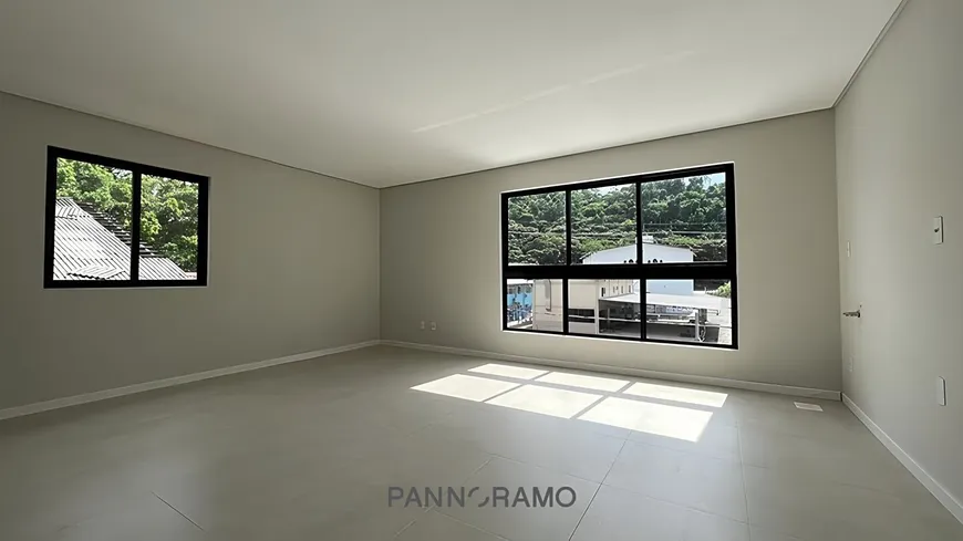 Foto 1 de Apartamento com 1 Quarto à venda, 30m² em Boa Vista, Blumenau