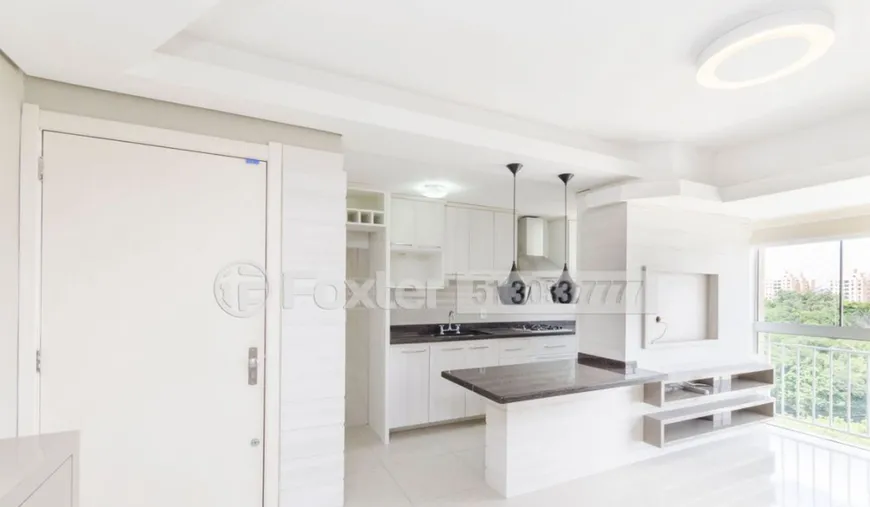 Foto 1 de Apartamento com 2 Quartos à venda, 61m² em Jardim Carvalho, Porto Alegre