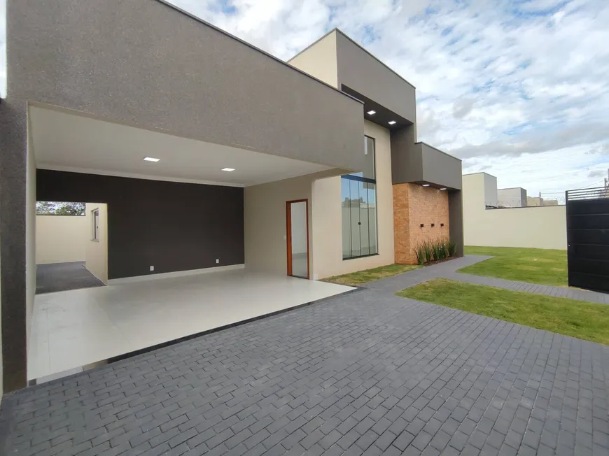 Foto 1 de Casa com 3 Quartos à venda, 350m² em Mansoes Aguas Quentes, Caldas Novas