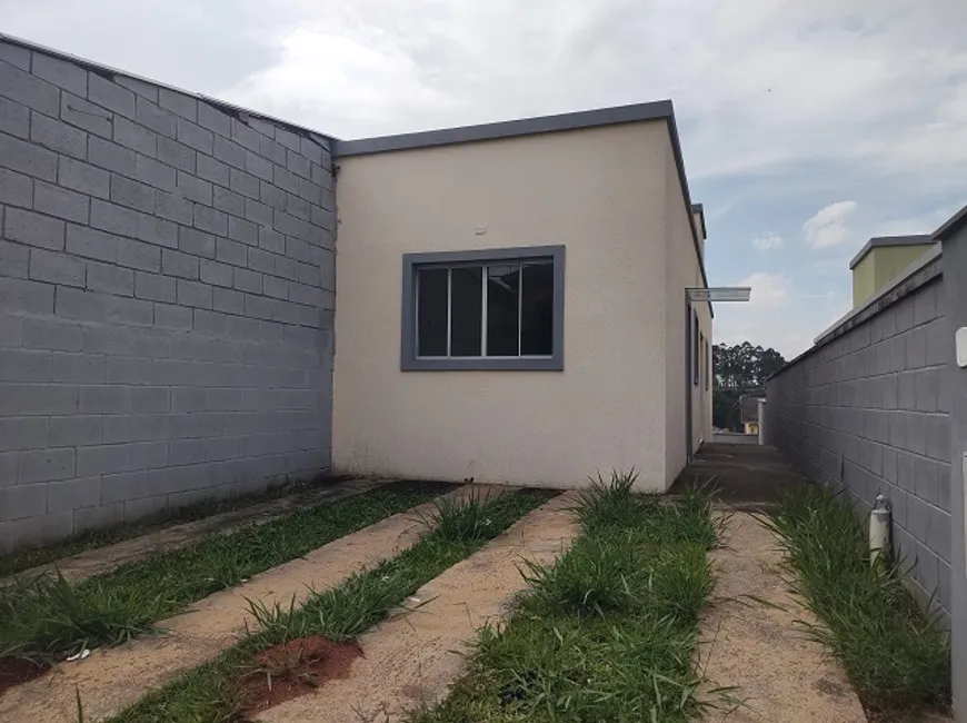 Foto 1 de Casa com 2 Quartos à venda, 60m² em Caucaia do Alto, Cotia