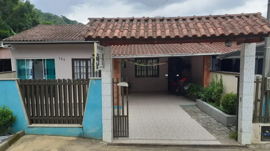 Foto 1 de Casa com 3 Quartos à venda, 75m² em Imigrantes, Guaramirim