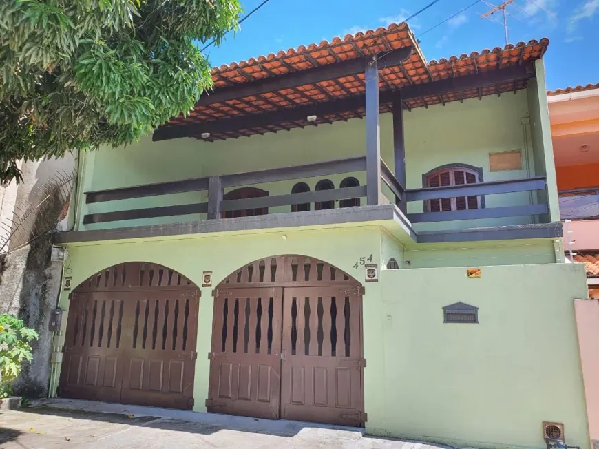 Foto 1 de Casa com 4 Quartos à venda, 300m² em São Cristóvão, Cabo Frio