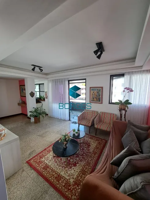 Foto 1 de Apartamento com 3 Quartos à venda, 146m² em Pituba, Salvador