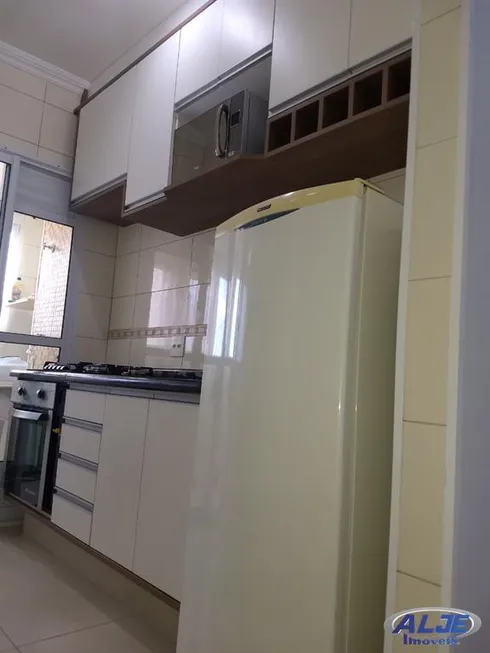 Foto 1 de Apartamento com 2 Quartos à venda, 45m² em Jardim Alvorada, Marília