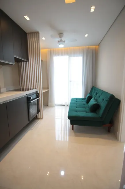 Foto 1 de Apartamento com 1 Quarto para venda ou aluguel, 29m² em Barra Funda, São Paulo