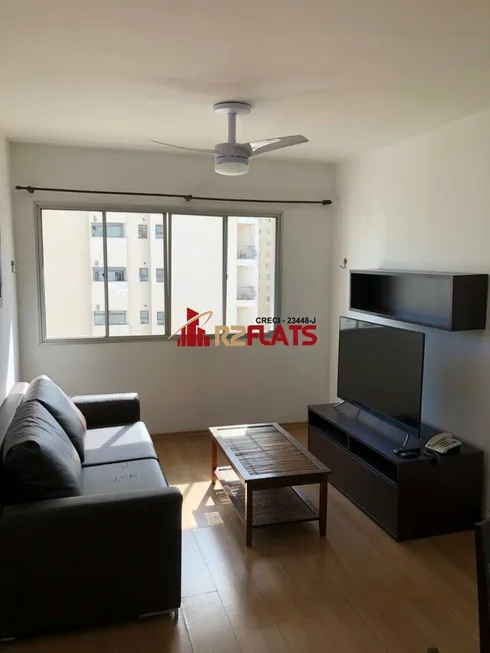 Foto 1 de Flat com 1 Quarto para alugar, 42m² em Moema, São Paulo