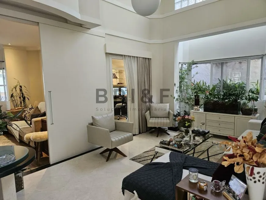 Foto 1 de Casa com 5 Quartos à venda, 610m² em Brooklin, São Paulo