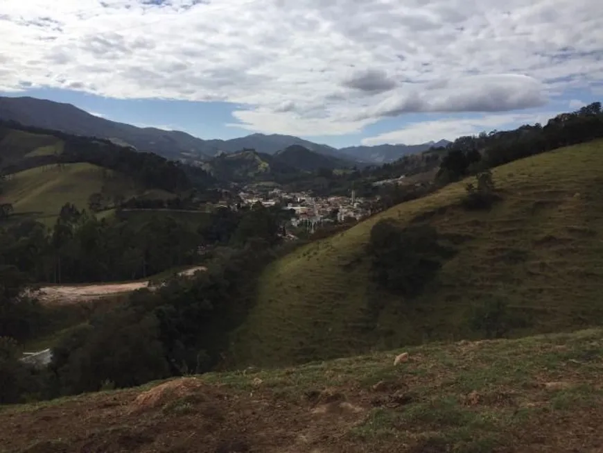 Foto 1 de Fazenda/Sítio com 1 Quarto à venda, 968000m² em Zona Rural, Delfim Moreira