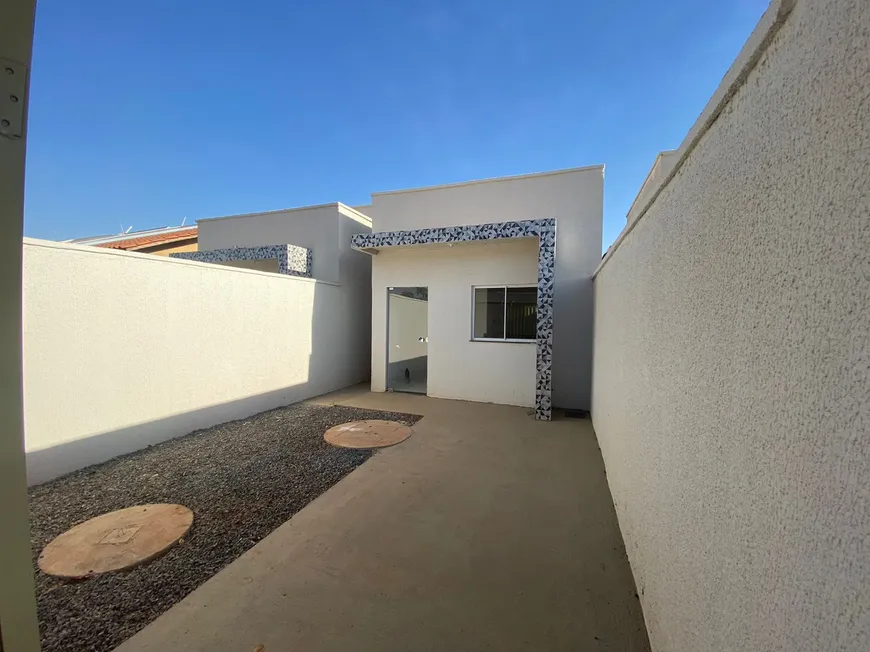 Foto 1 de Casa com 2 Quartos à venda, 125m² em Residencial Nova Canaa, Trindade