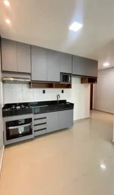 Foto 1 de Casa com 2 Quartos à venda, 90m² em Cajazeiras V, Salvador