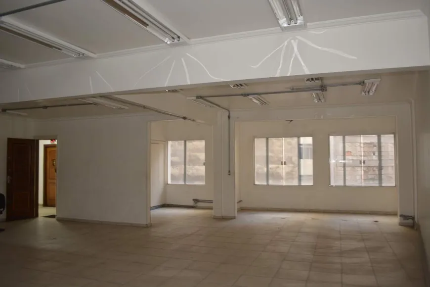 Foto 1 de Sala Comercial para alugar, 166m² em Centro, São Paulo