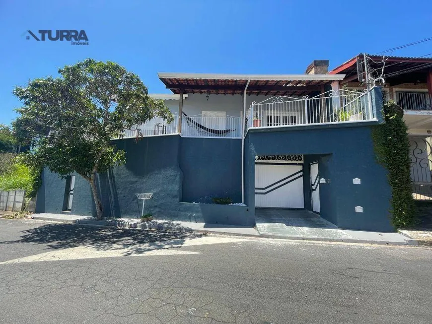 Foto 1 de Casa com 3 Quartos à venda, 302m² em Cidade Satelite, Atibaia