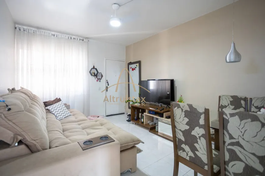 Foto 1 de Apartamento com 2 Quartos à venda, 54m² em Santo Antônio, Osasco