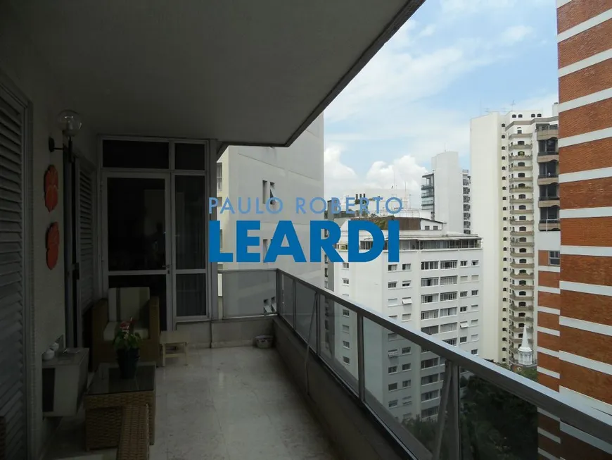 Foto 1 de Apartamento com 3 Quartos à venda, 320m² em Jardim América, São Paulo