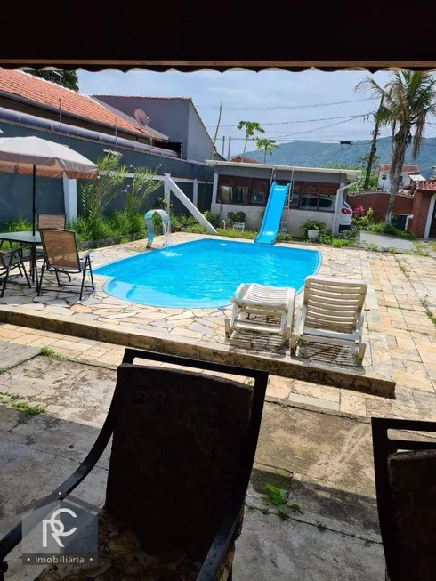 Foto 1 de Casa com 4 Quartos à venda, 379m² em Suarão, Itanhaém