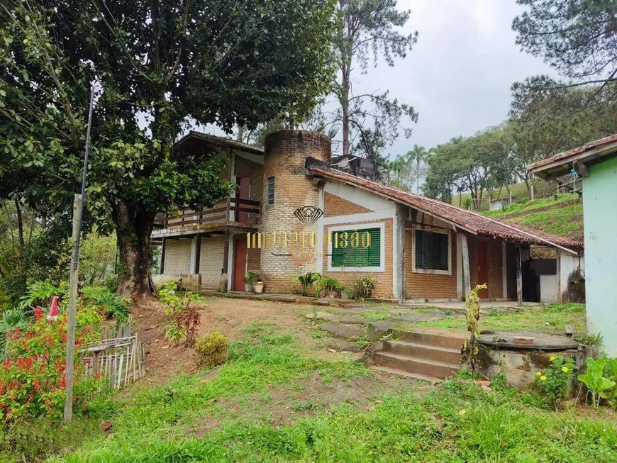 Foto 1 de Fazenda/Sítio com 7 Quartos à venda, 250m² em Estância São Luís, Suzano