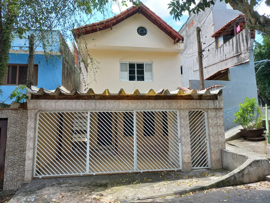 Foto 1 de Sobrado com 3 Quartos à venda, 191m² em Baeta Neves, São Bernardo do Campo