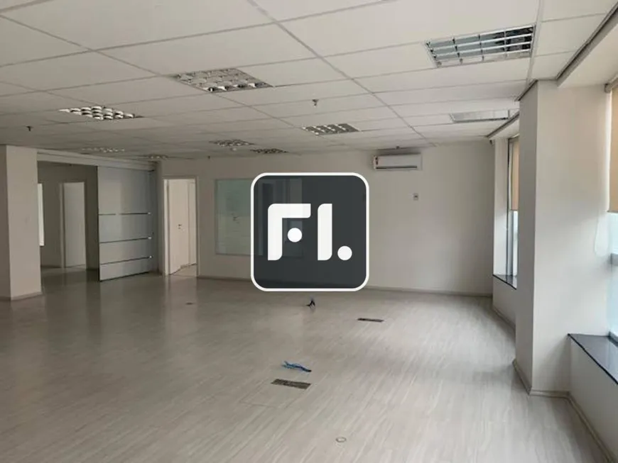 Foto 1 de Sala Comercial para alugar, 198m² em Vila Olímpia, São Paulo