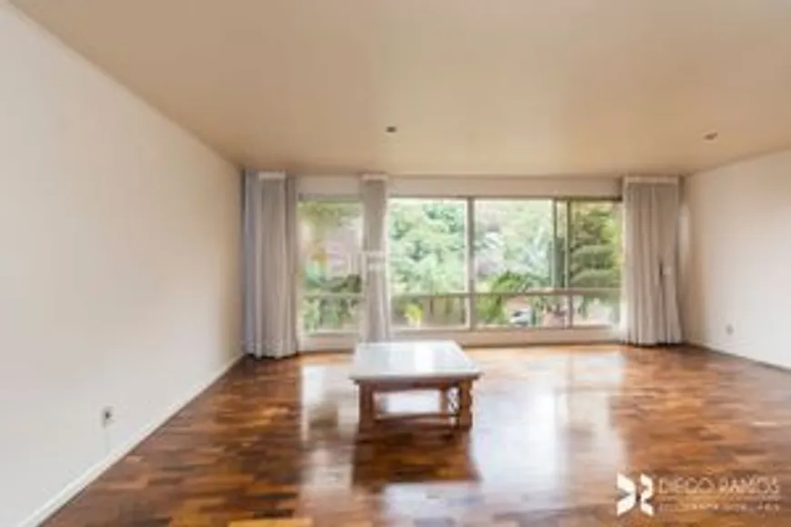 Foto 1 de Apartamento com 3 Quartos à venda, 126m² em Bom Fim, Porto Alegre