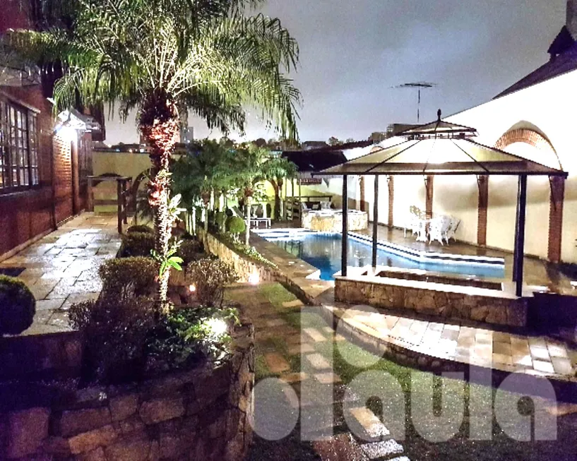 Foto 1 de Sobrado com 5 Quartos à venda, 900m² em Campestre, Santo André