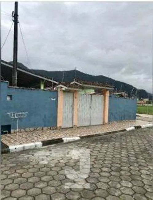 Foto 1 de Casa com 2 Quartos à venda, 140m² em Martim de Sa, Caraguatatuba