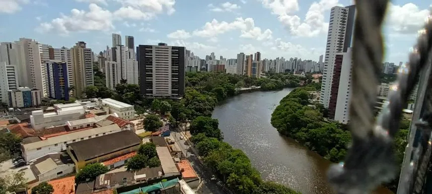 Foto 1 de Apartamento com 4 Quartos à venda, 204m² em Jaqueira, Recife