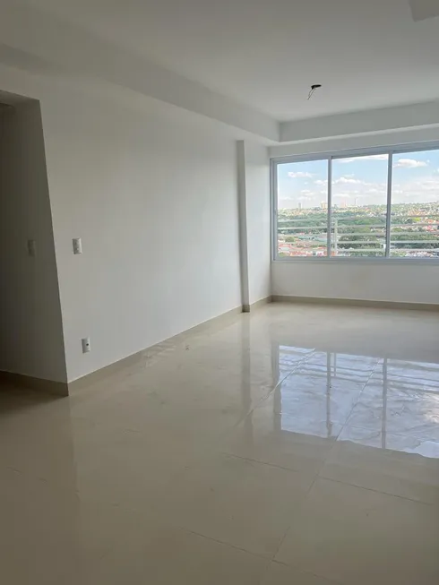 Foto 1 de Apartamento com 3 Quartos à venda, 76m² em Jardim Europa, Goiânia