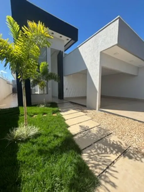 Foto 1 de Casa com 3 Quartos à venda, 177m² em Setor Cristina II Expansao, Trindade