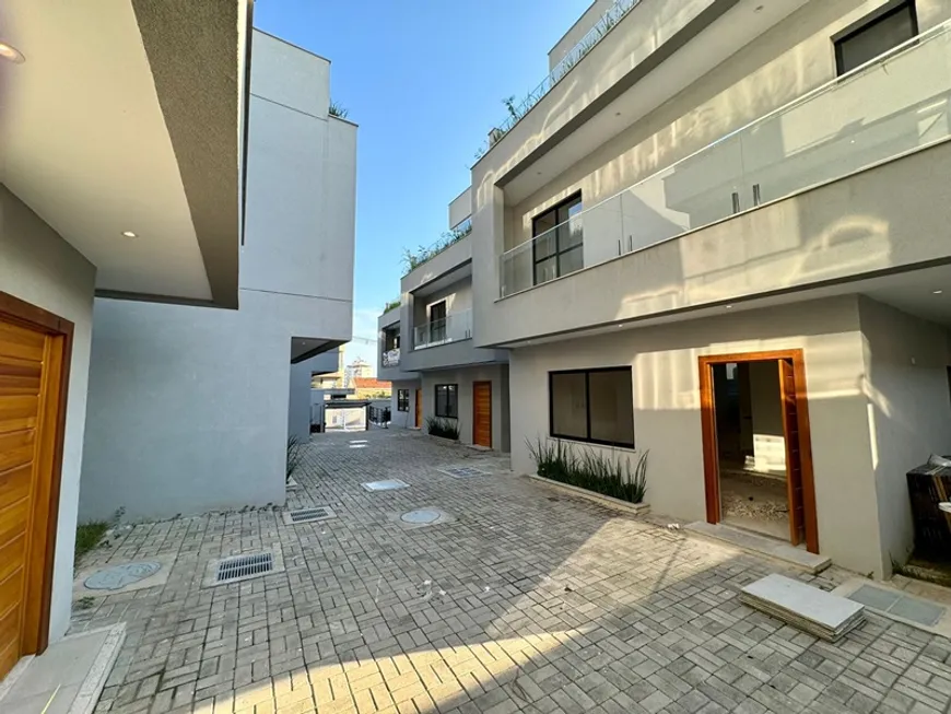 Foto 1 de Casa de Condomínio com 4 Quartos à venda, 190m² em Freguesia- Jacarepaguá, Rio de Janeiro