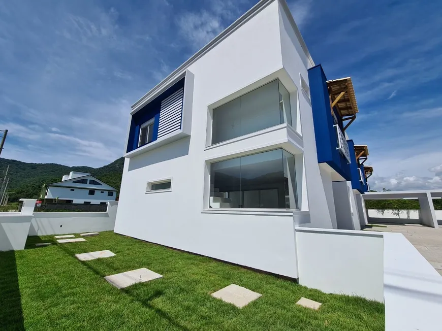 Foto 1 de Casa de Condomínio com 3 Quartos à venda, 140m² em Ribeirão da Ilha, Florianópolis