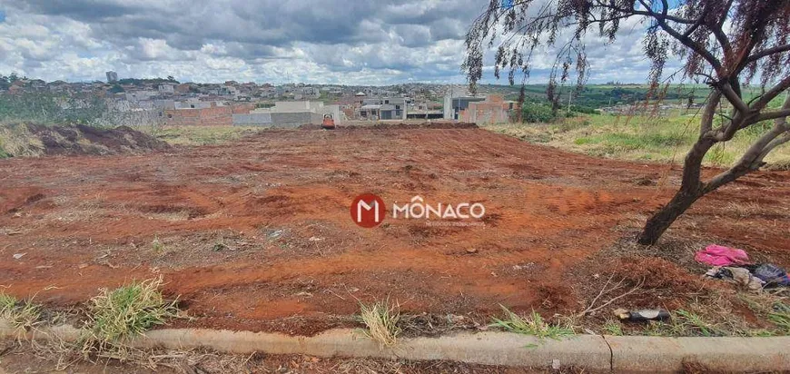 Foto 1 de Lote/Terreno à venda, 500m² em Conjunto Residencial Roberto Conceicao, Cambé