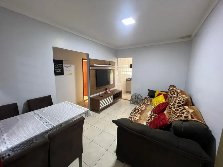 Foto 1 de Casa com 3 Quartos à venda, 200m² em Buriti Sereno, Aparecida de Goiânia