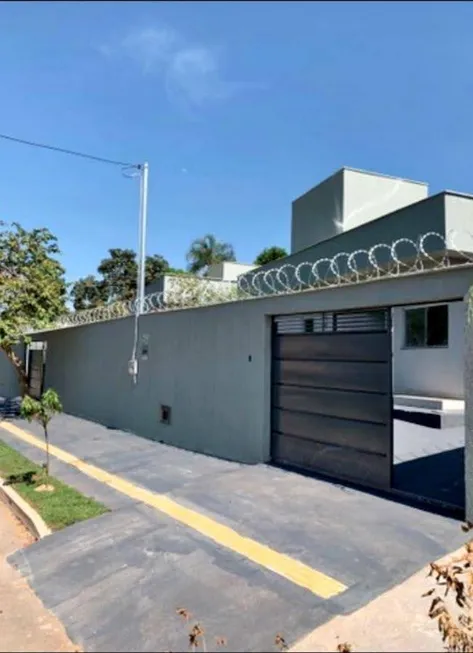 Foto 1 de Casa com 3 Quartos à venda, 188m² em Vila Galvão, Senador Canedo