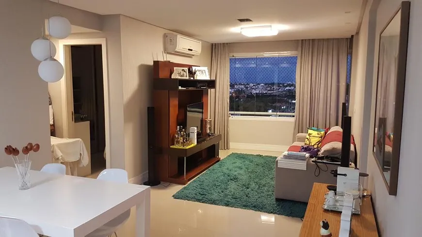 Foto 1 de Apartamento com 2 Quartos para alugar, 68m² em Pitangueiras, Lauro de Freitas