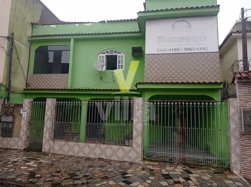 Foto 1 de Casa de Condomínio com 4 Quartos à venda, 280m² em Santos Dumont, Vila Velha