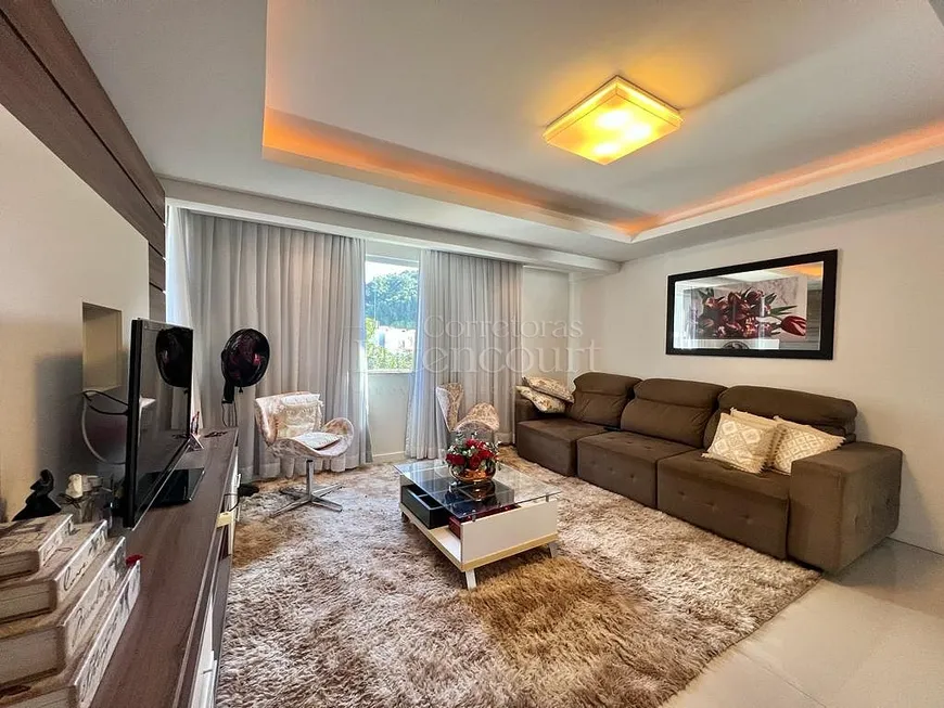 Foto 1 de Apartamento com 2 Quartos à venda, 100m² em Bom Retiro, Joinville