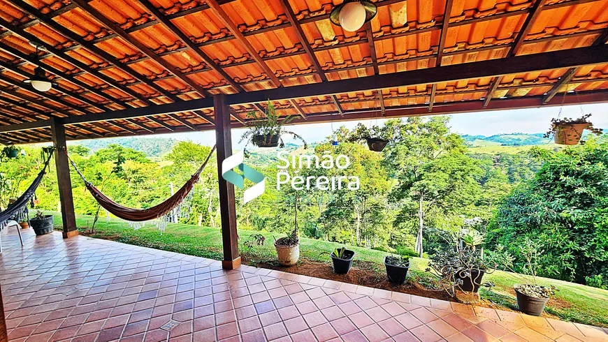 Foto 1 de Fazenda/Sítio com 2 Quartos à venda, 2730m² em Centro, Simão Pereira