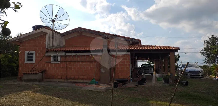 Foto 1 de Fazenda/Sítio com 3 Quartos à venda, 90m² em , Porto Feliz