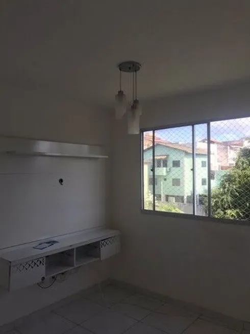 Foto 1 de Apartamento com 2 Quartos à venda, 40m² em Quintas do Picuaia, Lauro de Freitas