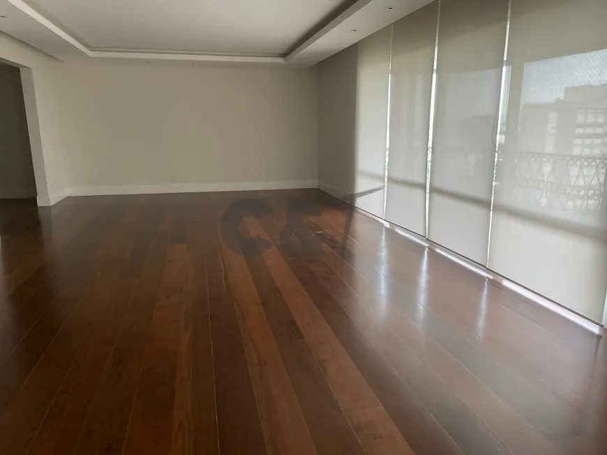 Foto 1 de Apartamento com 4 Quartos para alugar, 329m² em Alto Da Boa Vista, São Paulo