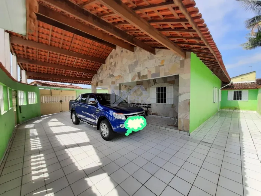Foto 1 de Casa com 3 Quartos à venda, 185m² em Balneario Itaguai, Mongaguá