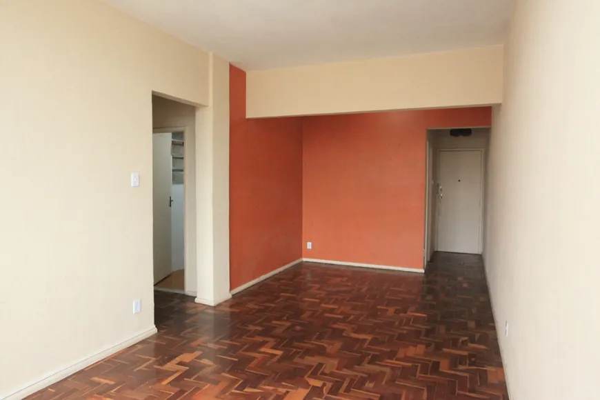 Foto 1 de Apartamento com 3 Quartos à venda, 117m² em Centro, Volta Redonda