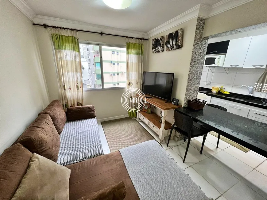 Foto 1 de Apartamento com 1 Quarto à venda, 60m² em Quadra Mar Centro, Balneário Camboriú