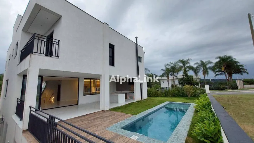 Foto 1 de Casa de Condomínio com 4 Quartos à venda, 412m² em Alphaville, Santana de Parnaíba